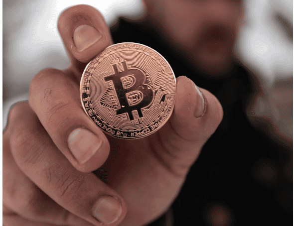 比特币引领未来：解密下一轮加密货币牛市的主导力量