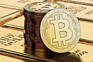 2025全球经济展望：加密货币能否逆袭成为新王者？
