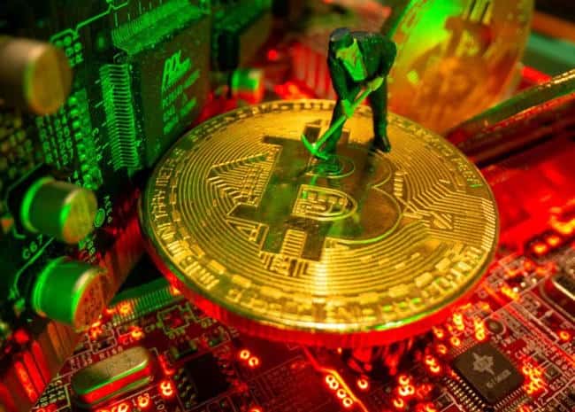 俄罗斯加密货币新规：矿工KYC要求实施，每月20日强制上报收入