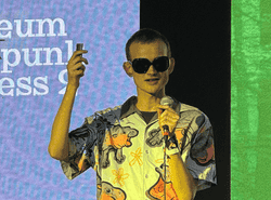 V神新造型现身:以太坊与FTX的鲜明对比,区块链的真正意义!