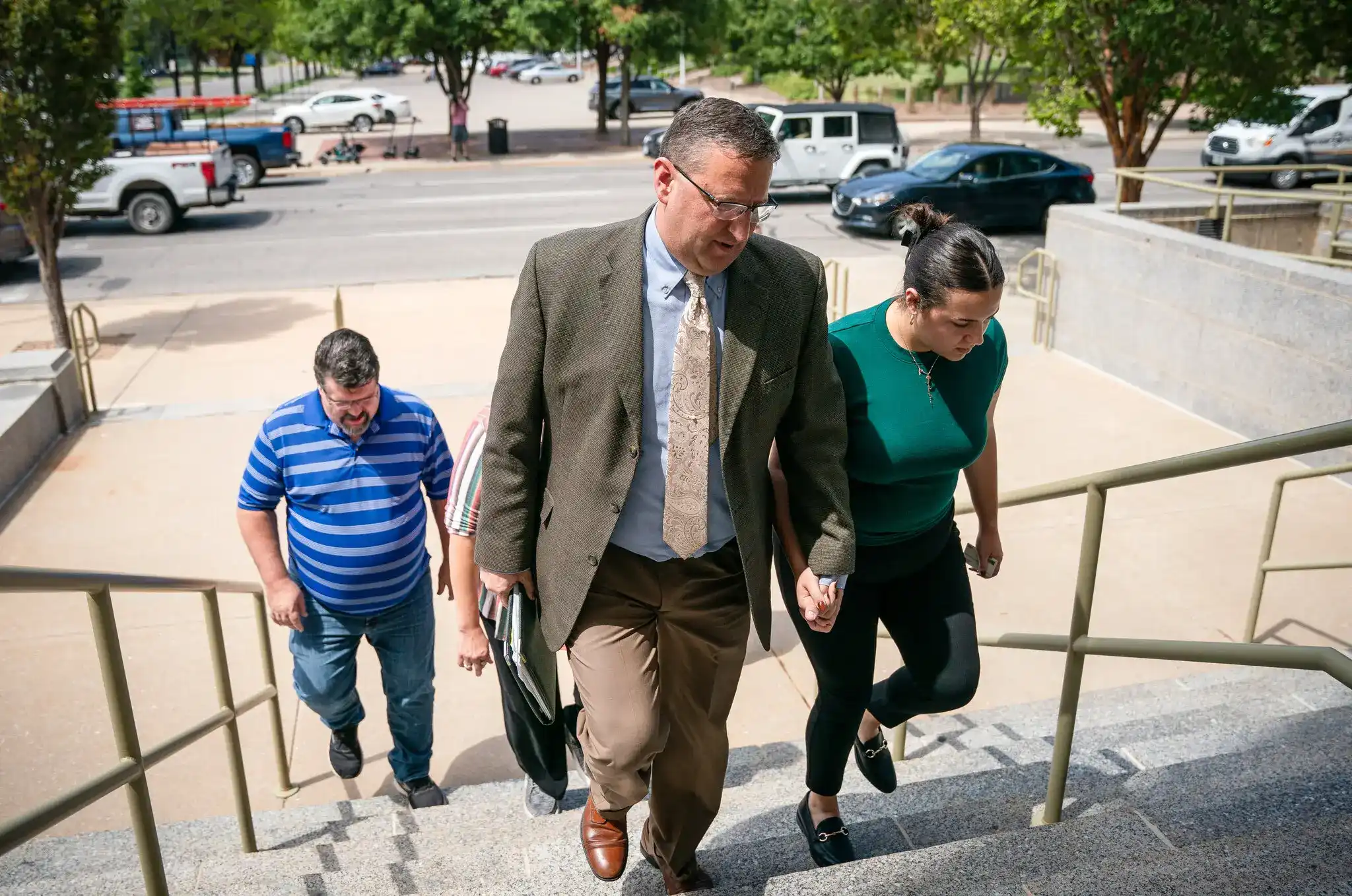 280亿美元黑钱是如何在加密行业洗白的？