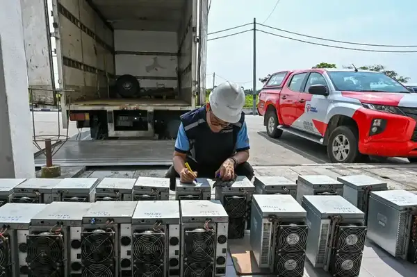 马来西亚比特币挖矿黑产调查:11亿电费被盗背后的矿场暗战