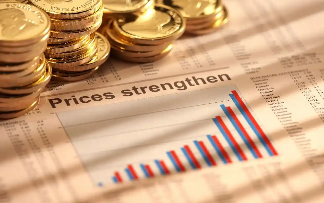 黄金暴涨突破4400美元！央行疯狂囤金背后：普通人现在入场会成接盘侠吗？