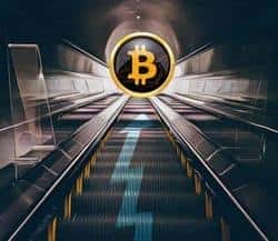 比特币BTC机构买入：市场变革信号？以太币与XRP未来走势如何？