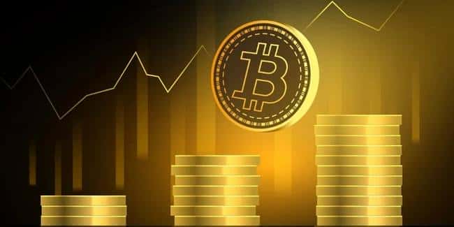 比特币蓄力待发，山寨币狂欢前奏？三大市场异象预示变局在即！
