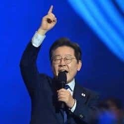 韩国总统豪赌稳定币：1600万加密选民迎财富洗牌 散户最后一班暴富列车！