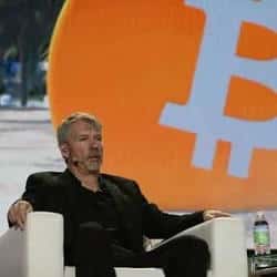 BTC转折在即?头号巨鲸Strategy暂停增持,年底目标15万美元!