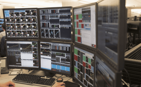 揭秘币圈十大合约战神：从爆仓到暴富的惊天操作