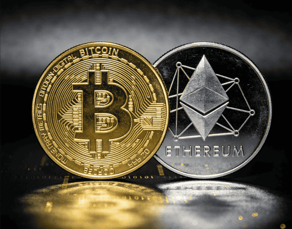 美联储降息引爆币圈巨震:比特币暴涨暴跌背后的三大真相