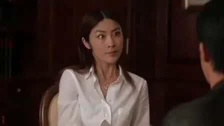 山村女孩逆袭币圈女王:何一从摆地摊到执掌2300亿帝国的创业密码