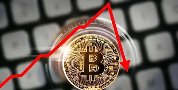 比特币闪崩8.6万!14万人爆仓背后暗藏三大致命危机