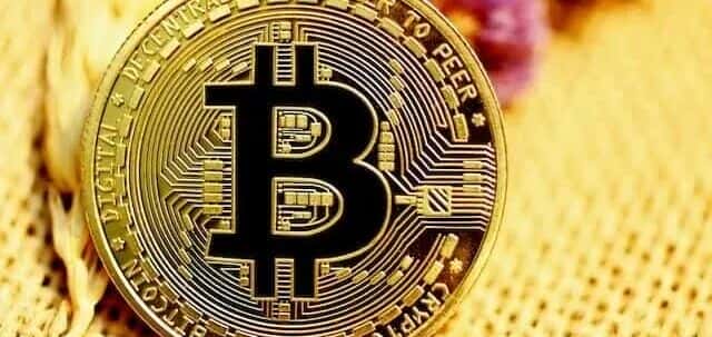 19.6亿美元BTC/ETH期权今日到期！74000美元成多空决战点，币圈巨震预警