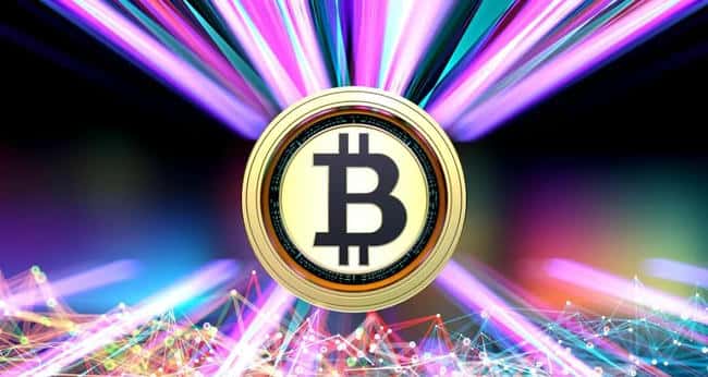 比特币四年暴涨周期的核心密码：减半机制与稀缺性驱动的牛市规律  一、减半机制创造稀缺性价值  通缩属性强化：每四年区块奖励减半，2024年第四次减半后年通胀率降至0.8%，低于黄金