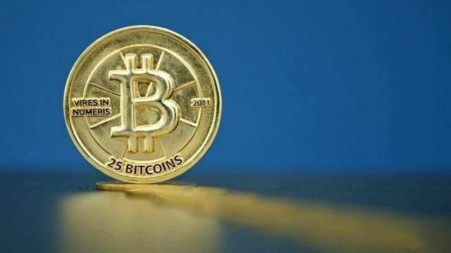 XRP未来潜力巨大？分析师预测爆发性上涨，但风险并存需警惕