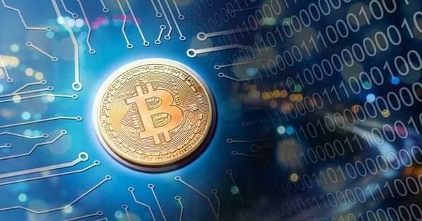 狗狗币与PEPE:分析师热议牛市周期持币选择