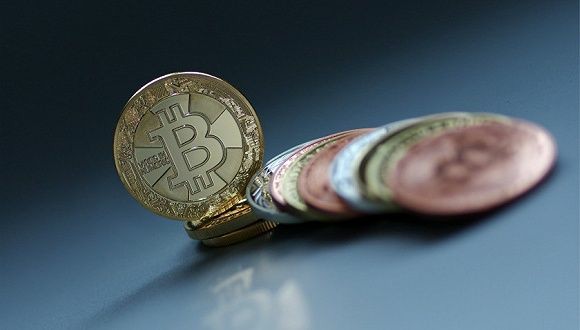 美联储降息助力加密市场繁荣，TAO引领AI公链板块新热潮
