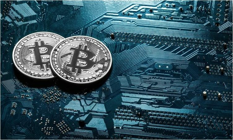 比特币价格波动:短期下跌与长期乐观并存