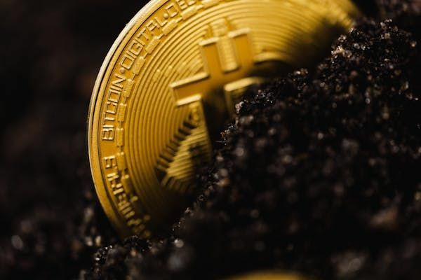 Merlin生态新品推动比特币叙事与$MERL代币经济学创新