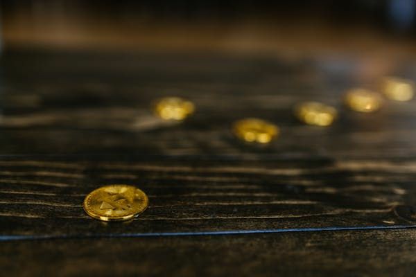 加密市场大幅波动：比特币和以太坊走势分析及美联储降息影响