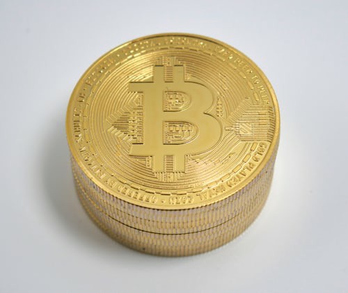 比特币行情中的筑底与反弹逻辑分析