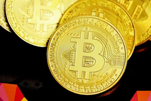 加密货币市场全面回暖,Memecoins领涨引领新一轮牛市