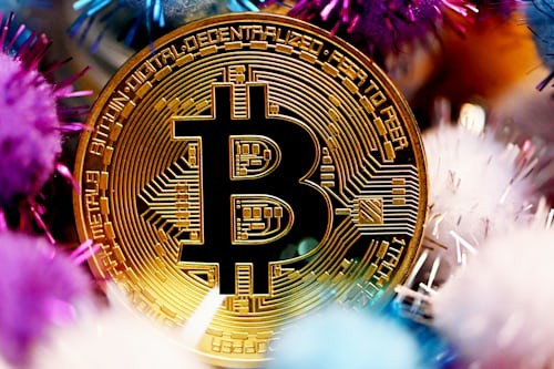 瑞波币（XRP）与狗狗币（DOGE）2024年9月价格预测分析