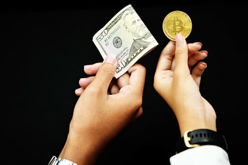 BTC、ETH、SOL等主流币种最新走势分析及压力支撑位预测