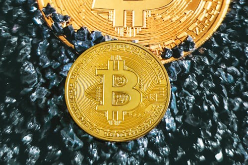 2025年三大低调百倍币：ACH支付牌照+XRP监管突破+CFX人民币出海布局全解析