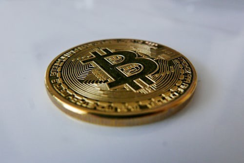比特币横盘期，精选山寨币备战明年大行情