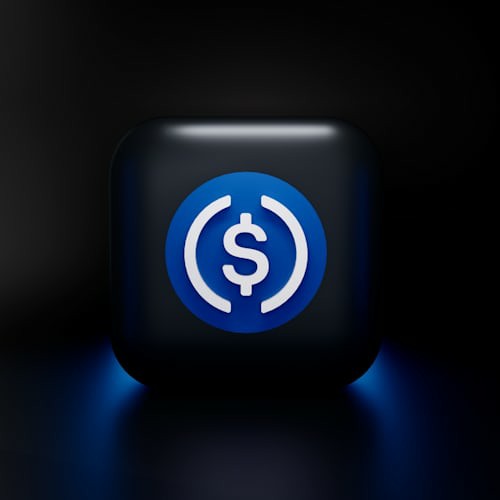 比特币站上十万美元，上市公司加密资产浮盈大增