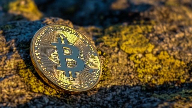 比特币突破10万大关与BSC生态增长态势
