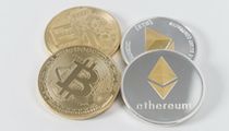 特朗普迷因币暴涨，比特币突破86000美元，经济衰退风险或成催化剂