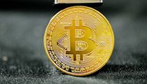 PEPE价格走势分析：支撑位稳固或迎来短期反弹？